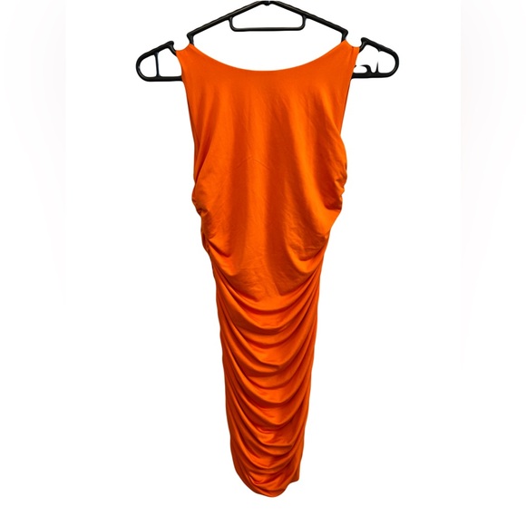 NWOT Oh Polly Bright Neon Orange Ruched V neck Bodycon Cocktail Mini Dress 4 - Picture 4 of 8